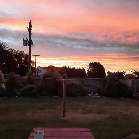 Glenavys Waitaki River Motor Camp Экстерьер фото