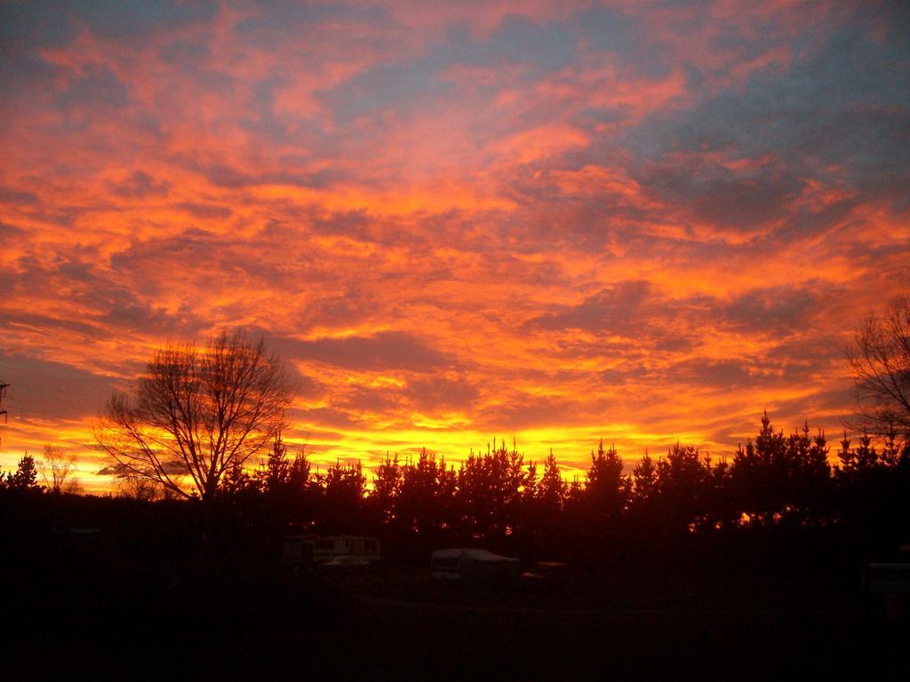 Glenavys Waitaki River Motor Camp Экстерьер фото