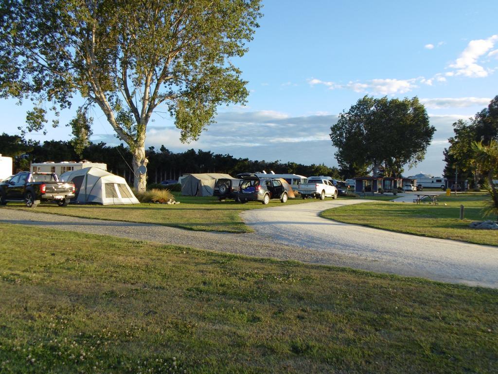 Glenavys Waitaki River Motor Camp Экстерьер фото