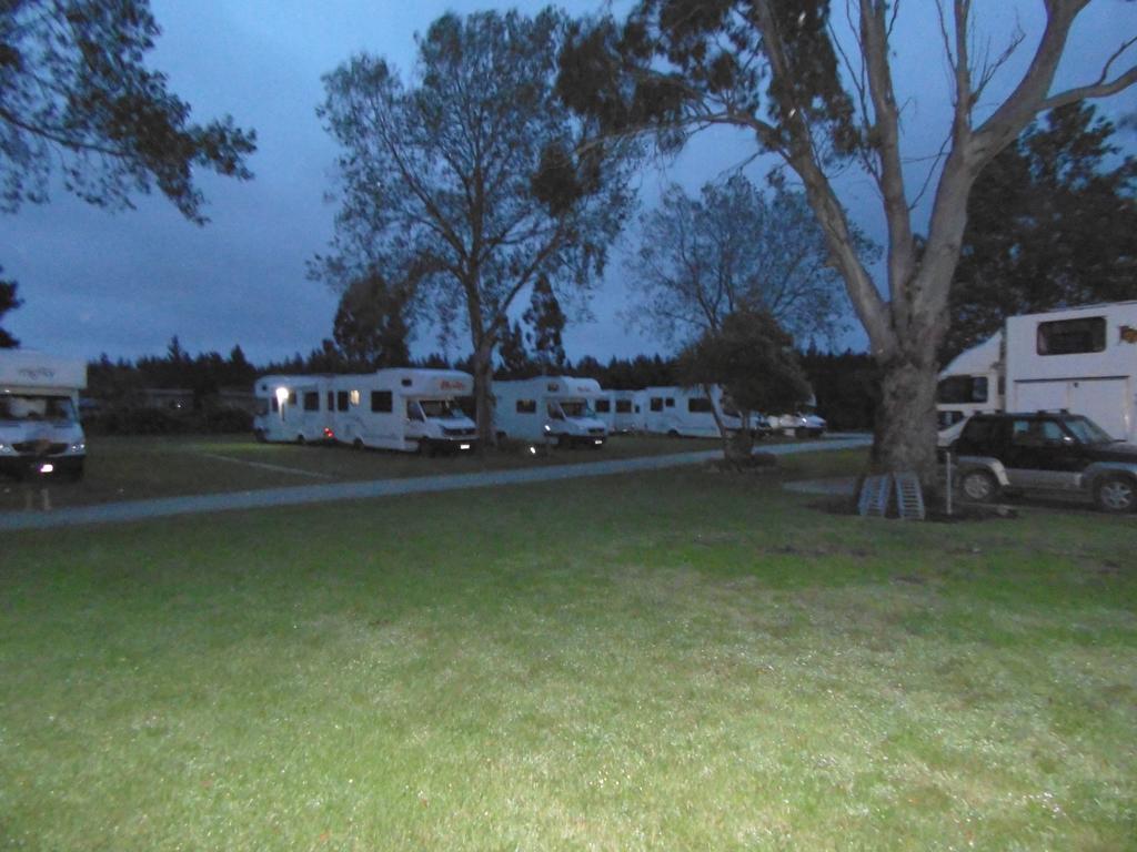 Glenavys Waitaki River Motor Camp Экстерьер фото