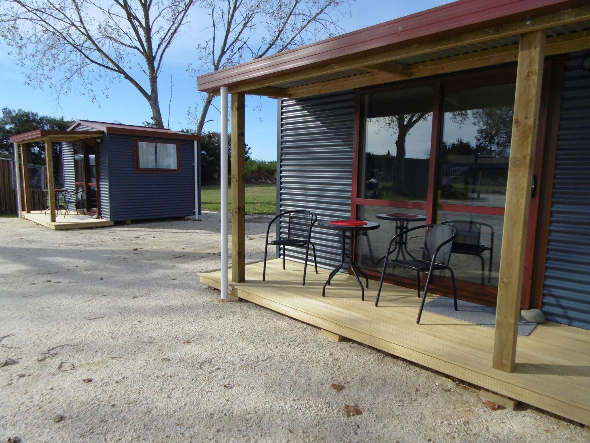 Glenavys Waitaki River Motor Camp Экстерьер фото