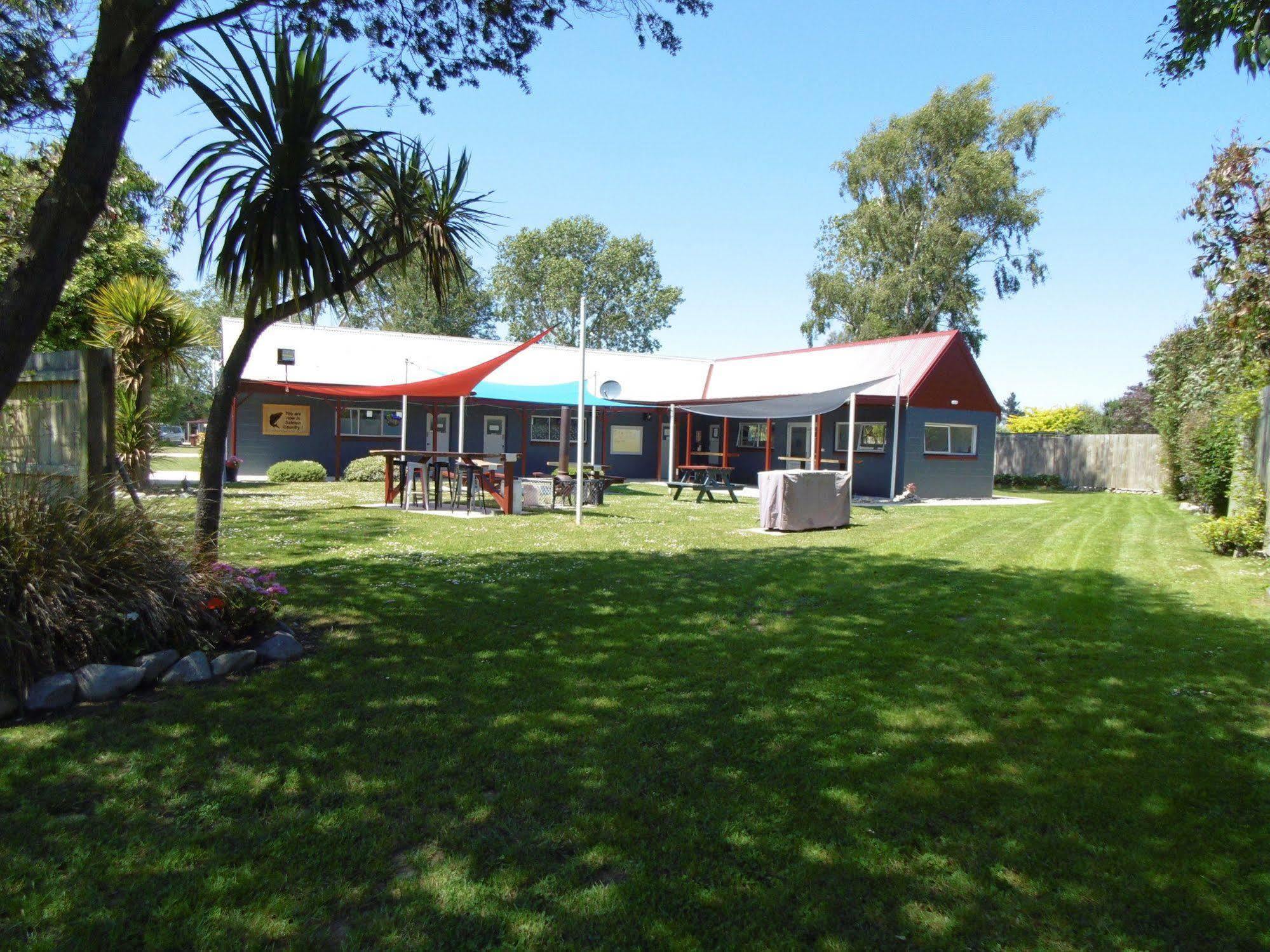 Glenavys Waitaki River Motor Camp Экстерьер фото