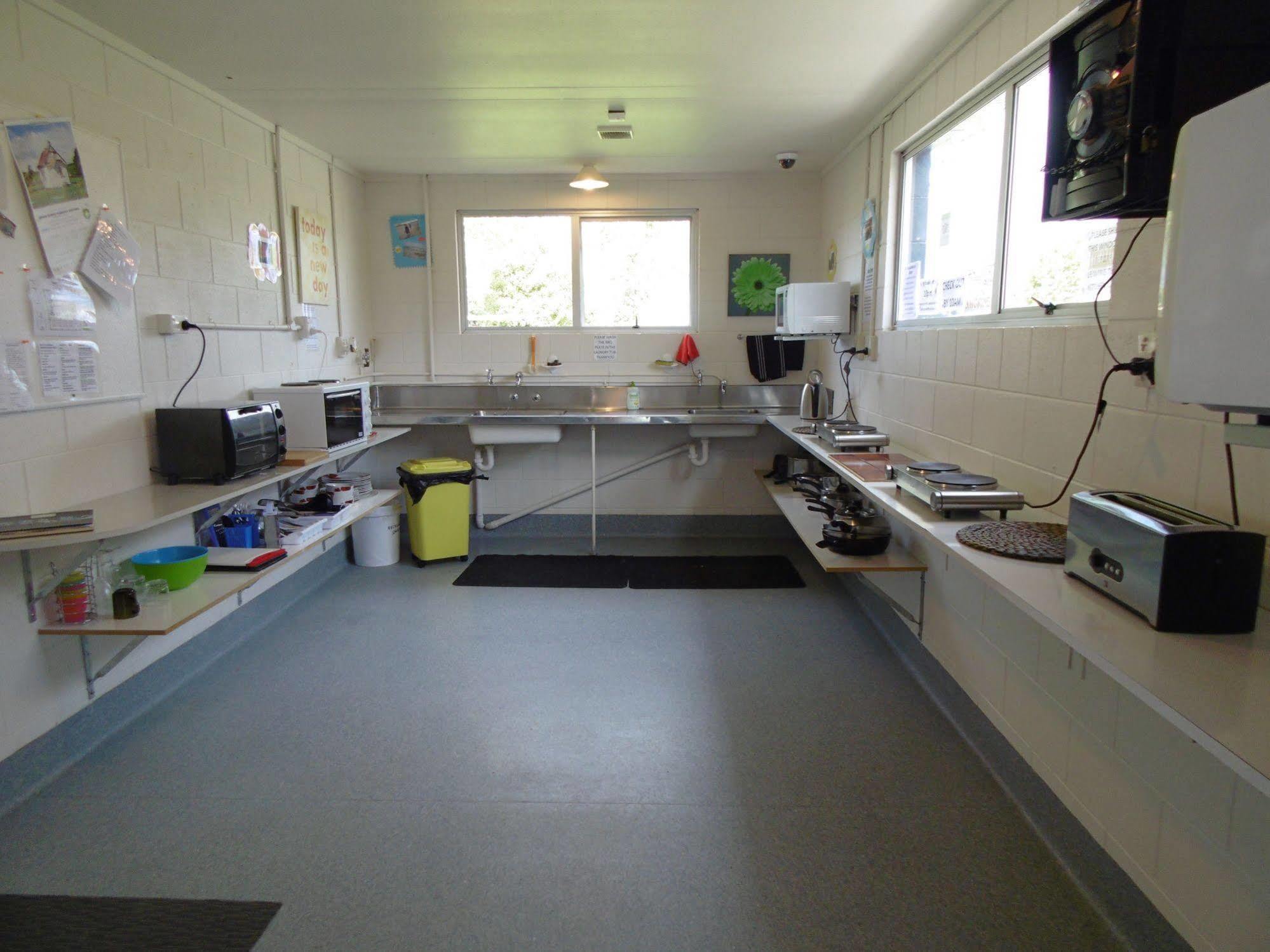 Glenavys Waitaki River Motor Camp Экстерьер фото