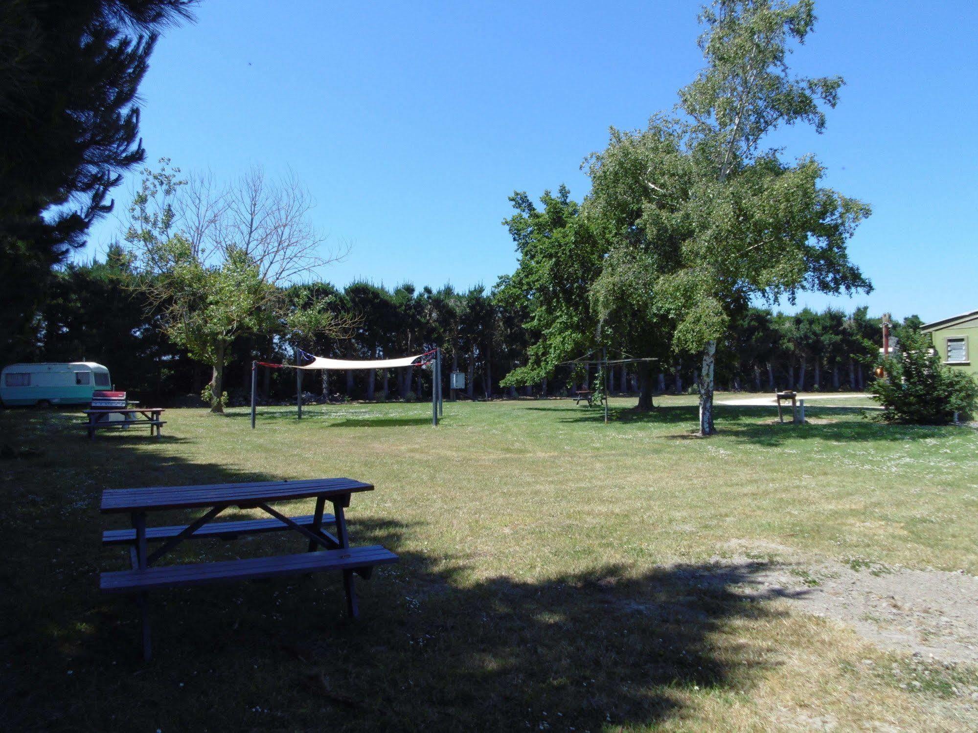 Glenavys Waitaki River Motor Camp Экстерьер фото